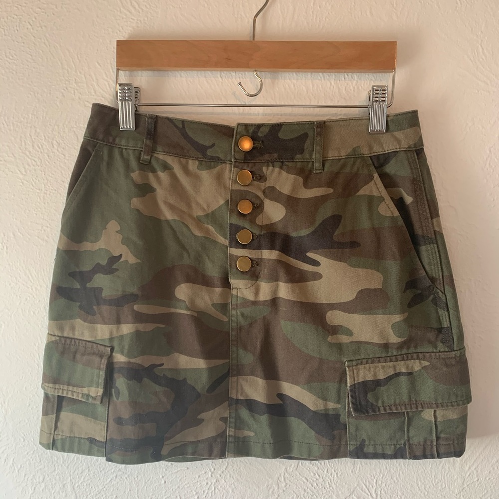 FOREVER21 Army Print Skirt